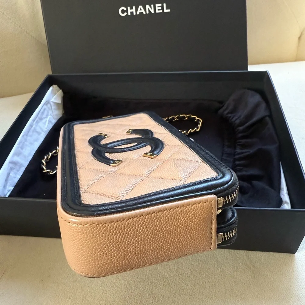 Chanel Caviar Filigree Cc Tan Quilted Leather Chain Crossbody Bag